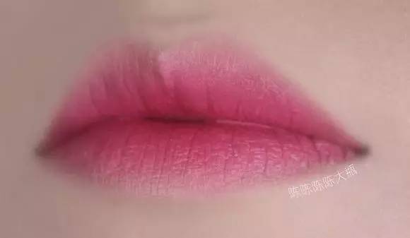 魅可mac好看的色号,魅可mac三色高光使用方法