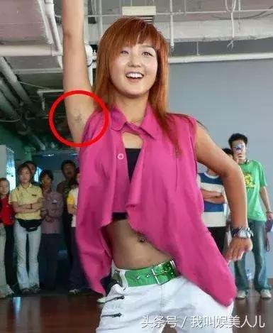 何洁范冰冰恨天高走红毯,何洁的腿毛