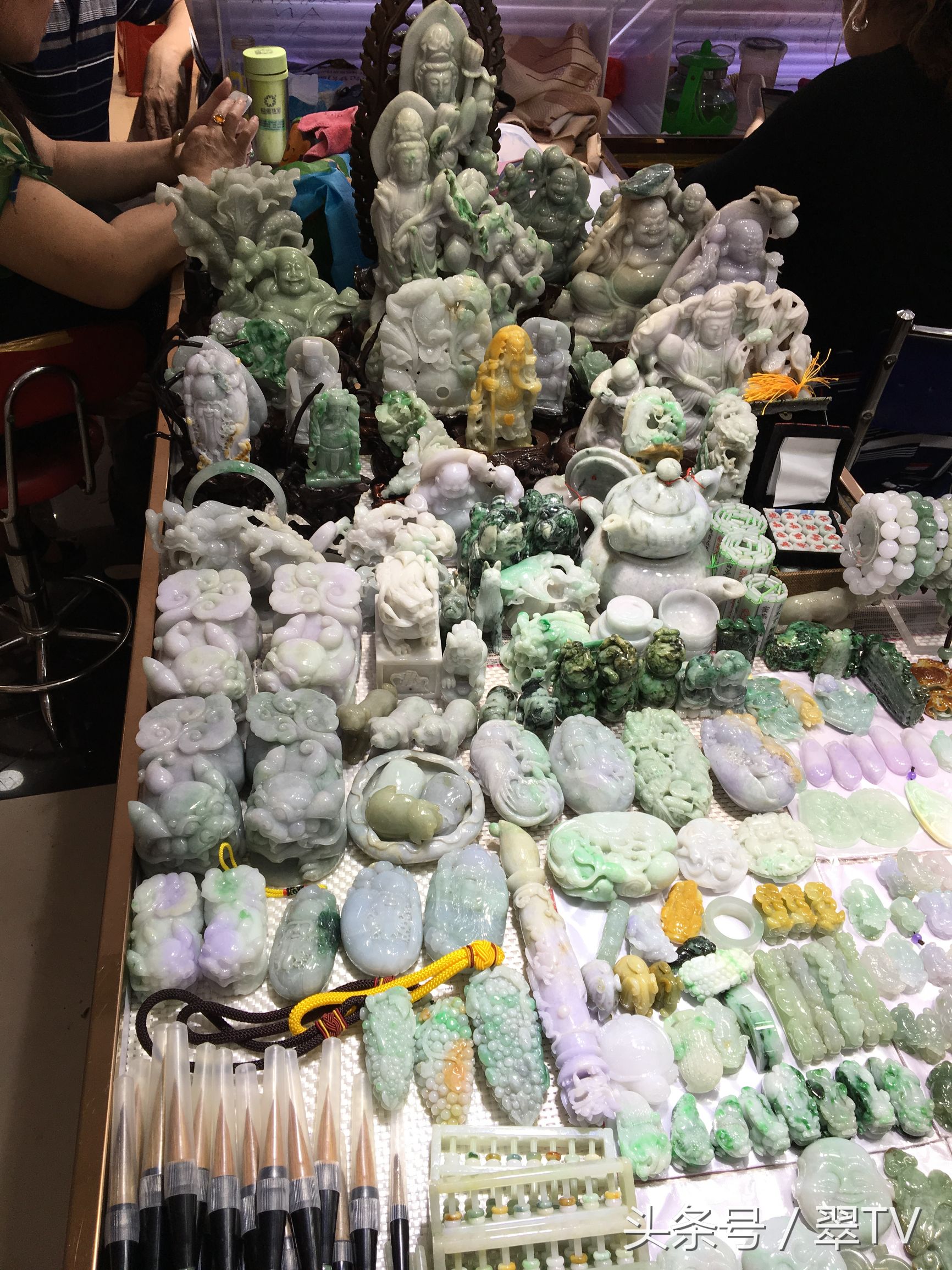 广州华林街翡翠,广州荔湾区华林翡翠玉器珠宝市场