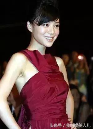 何洁范冰冰恨天高走红毯,何洁的腿毛