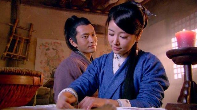 精忠岳飞岳飞带三十人练兵,精忠岳飞韩世忠救岳飞