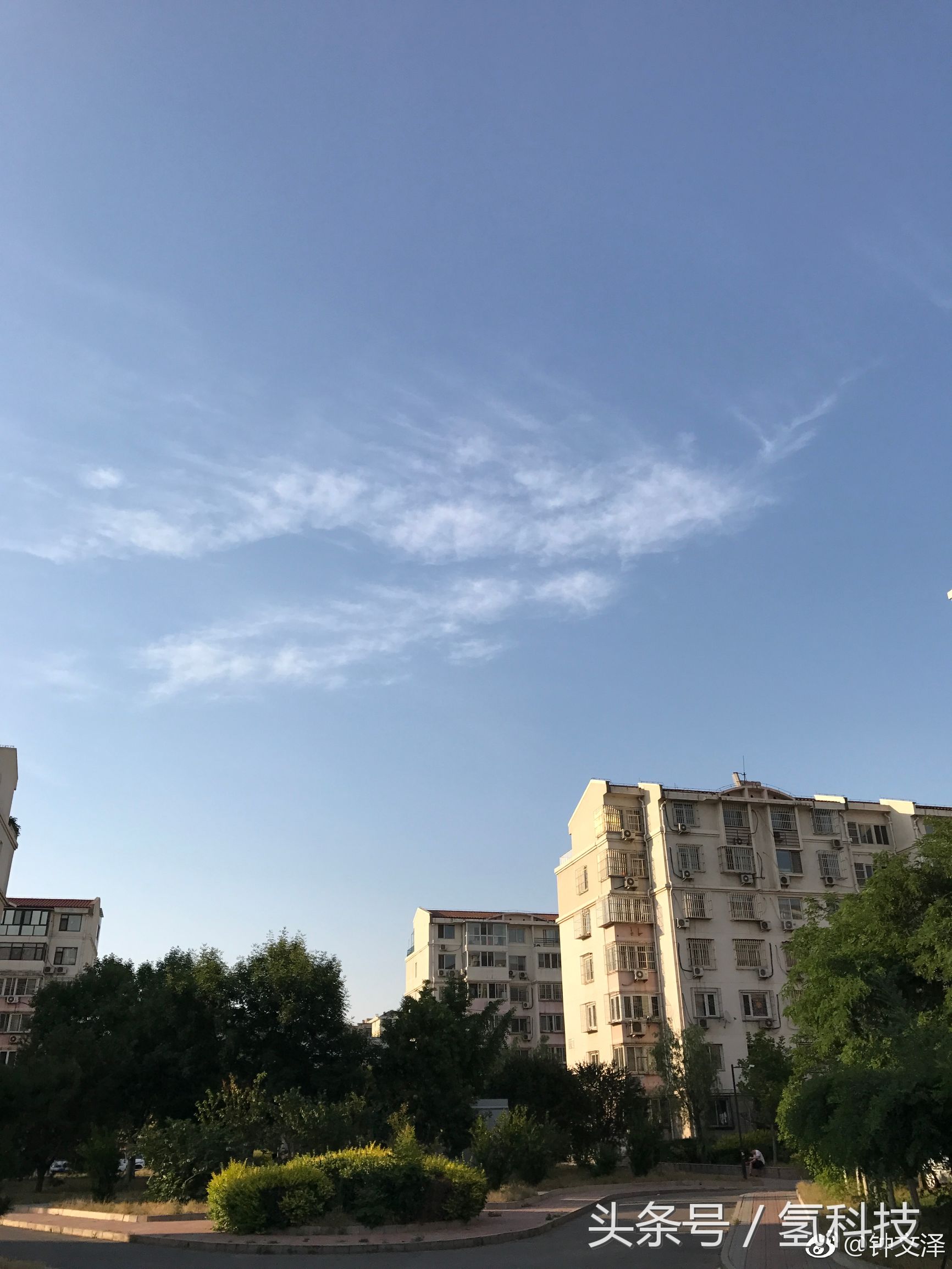 华为p10和苹果7p,华为p10vs苹果x流畅度