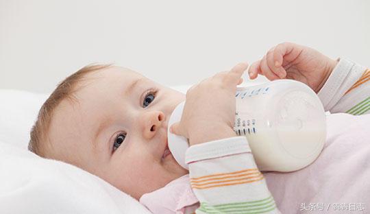 婴儿长牙了该注意些什么,宝宝生出来喉咙就有痰怎么办