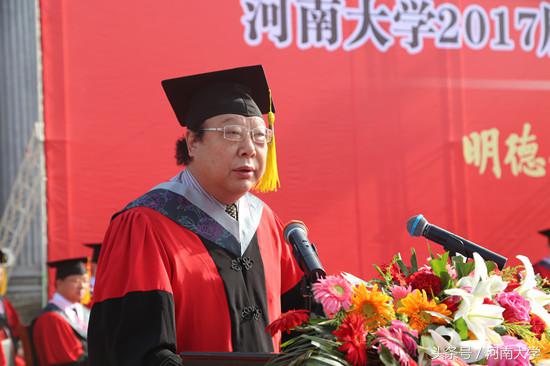 行者驰骋风沙，不负青丝韶华