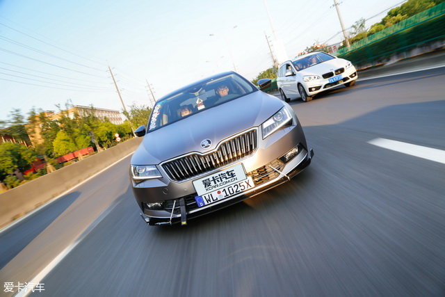 谁说必须一本正经速派改装之车主访谈