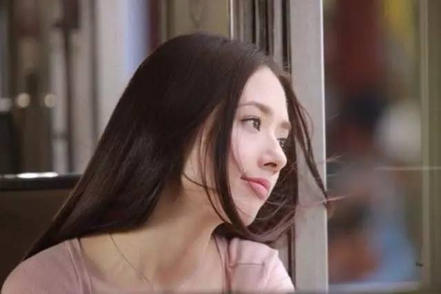 留了那么久的长发还是剪了,长发怎么选梳子