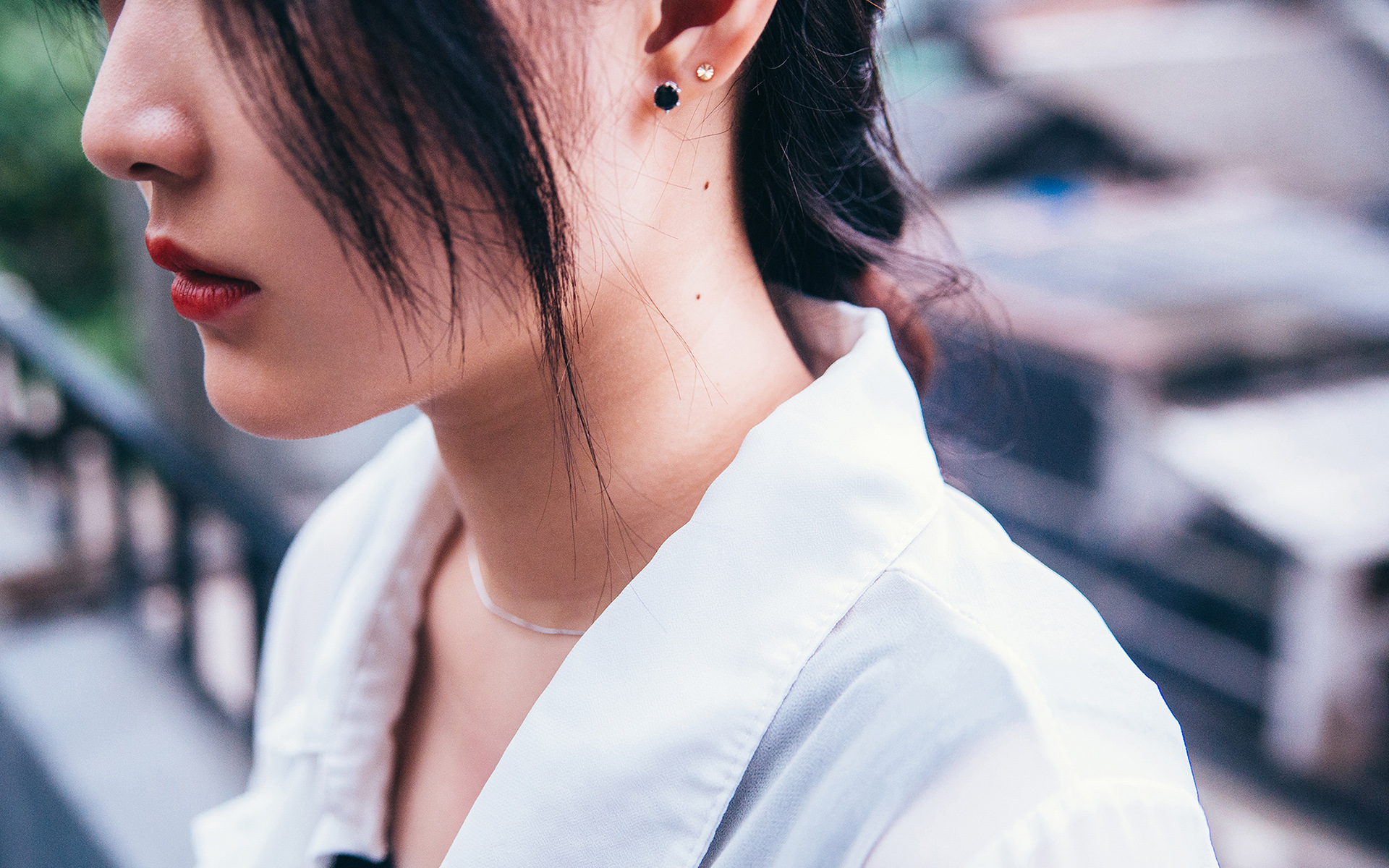 发现有人吸烟怎么办,如果家里有人吸烟你要怎么做