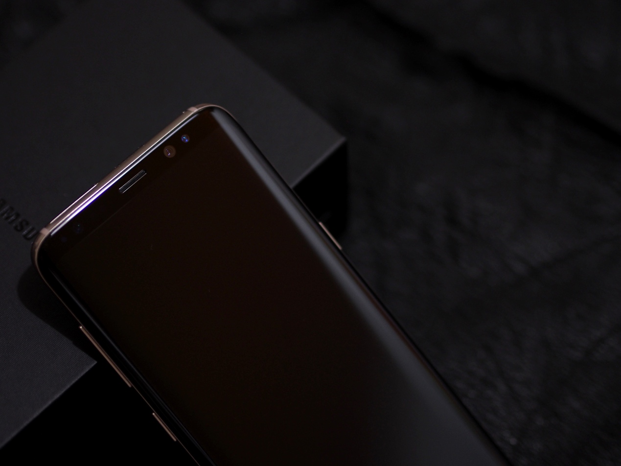 三星盖乐世S8怎么全屏,三星盖乐世s8现在值多少钱