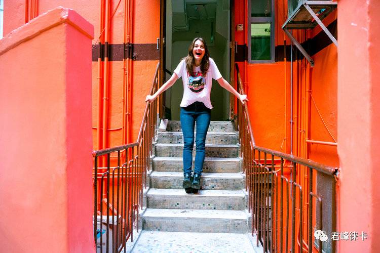 我喜欢街头摄影，要不要选28mm镜头？