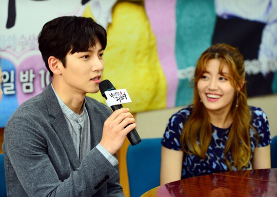 池昌旭奇怪的搭档大学时期,奇怪的搭档池昌旭吃醋