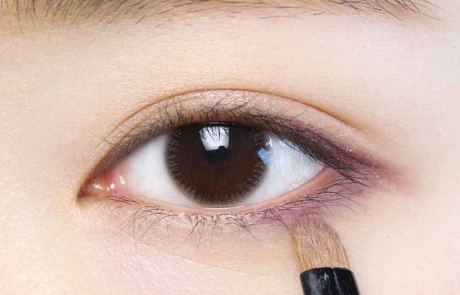 流星眉的化妆方法,流星眉妆容