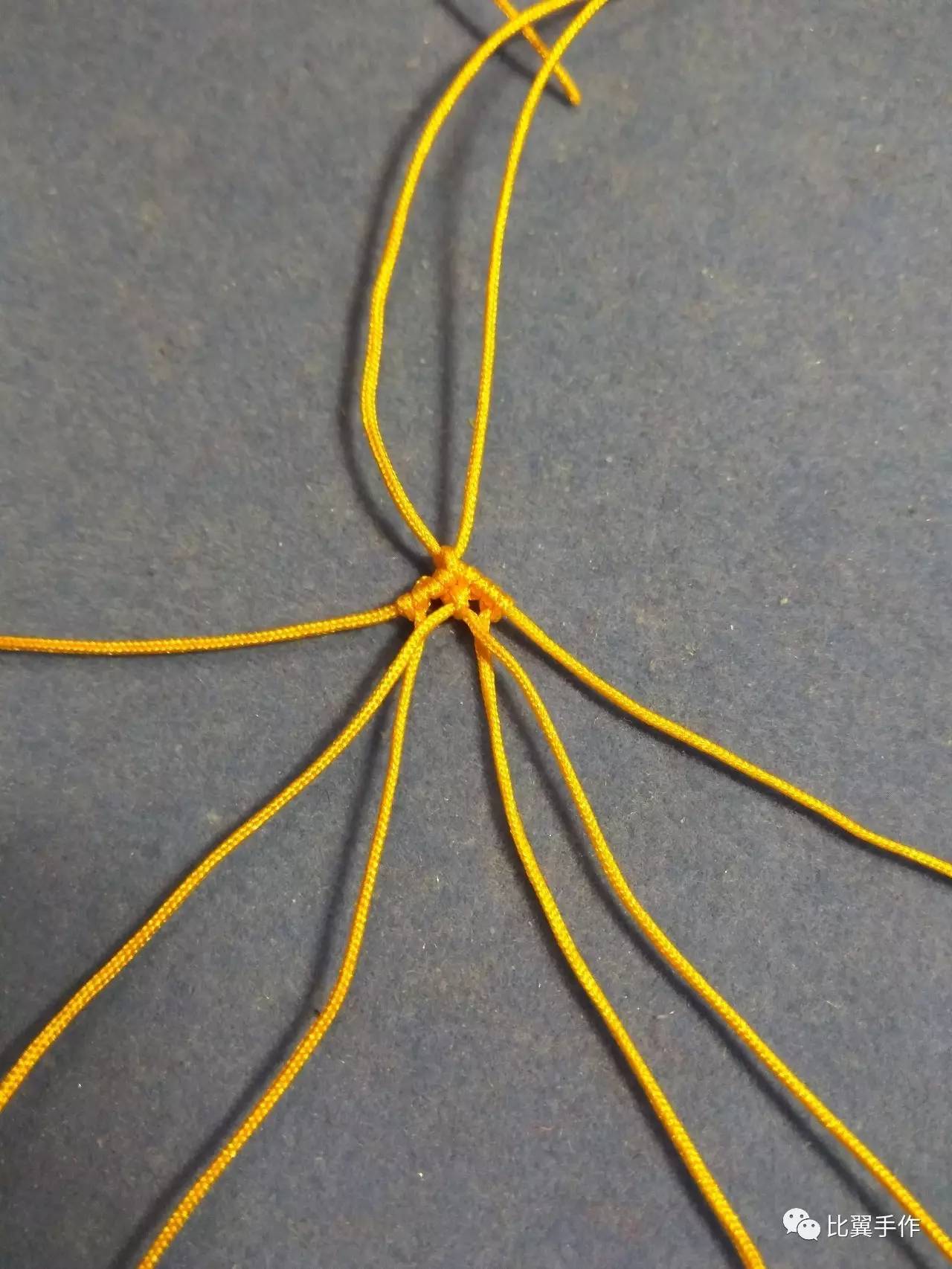 蝴蝶的各种编法教程,比翼双飞编织教程简单又漂亮