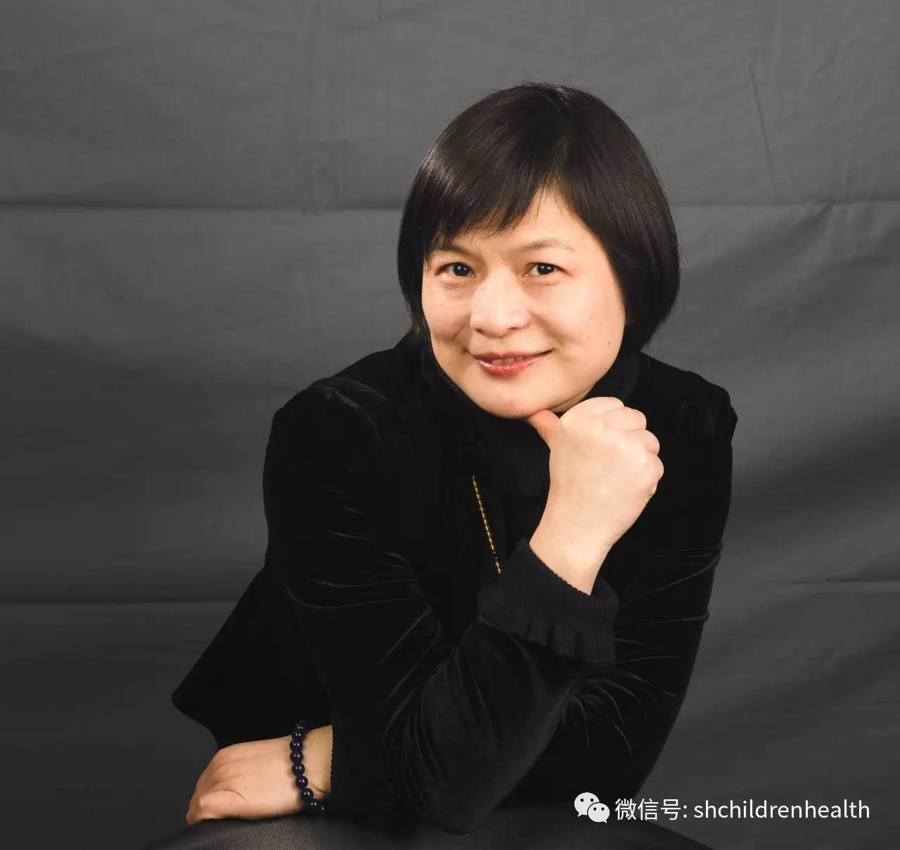 上海市儿童医院眼科乔医生,儿童眼皮下垂去哪个医院