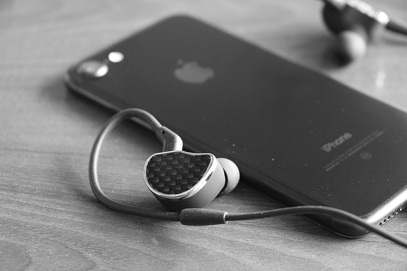 一条650元的耳机线，可让IPhone音质提升至“发烧级”？