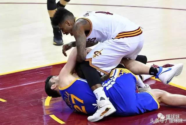 格林被禁赛是什么原因,勇士格林技术犯规禁赛