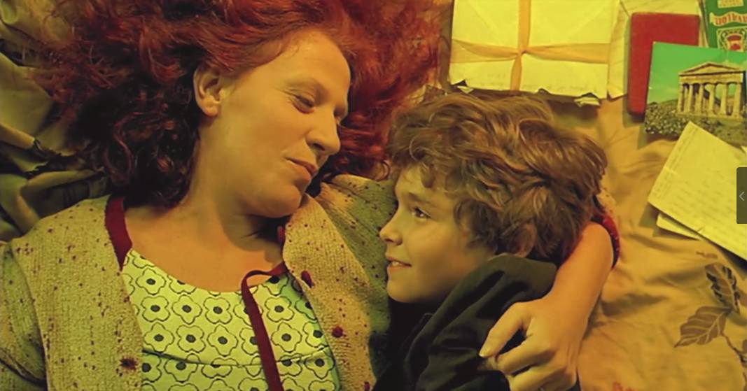 为了不被你伤害，我会以更激烈的方式先伤害你｜KY观影：《两小无猜》