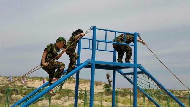 奈曼旗宝古图沙漠,奈曼旗宝古图沙漠游玩攻略