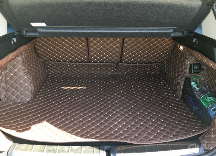 想换辆SUV，看了全新宝马X1，比老款的漂亮好多