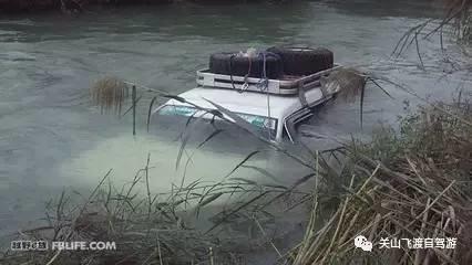 关山飞渡穿越羌塘,关山飞渡用到了什么手法