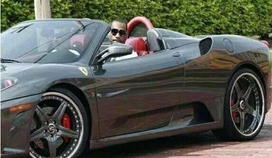 库里力量不输威少,库里吸金能力