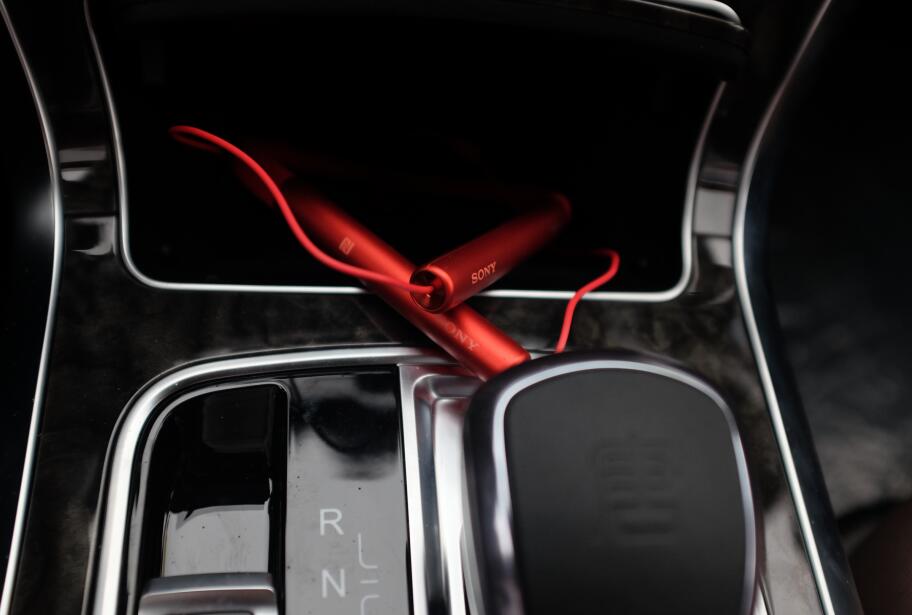 蓝牙耳机beatsx和flex测评,索尼蓝牙耳机和beatsx哪个好