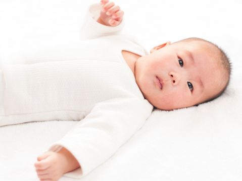 夏天天气热宝宝降温,夏天太热了怎么给宝宝降暑