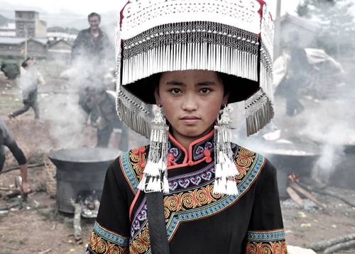 云南少数民族彝族服饰,云南少数民族服饰