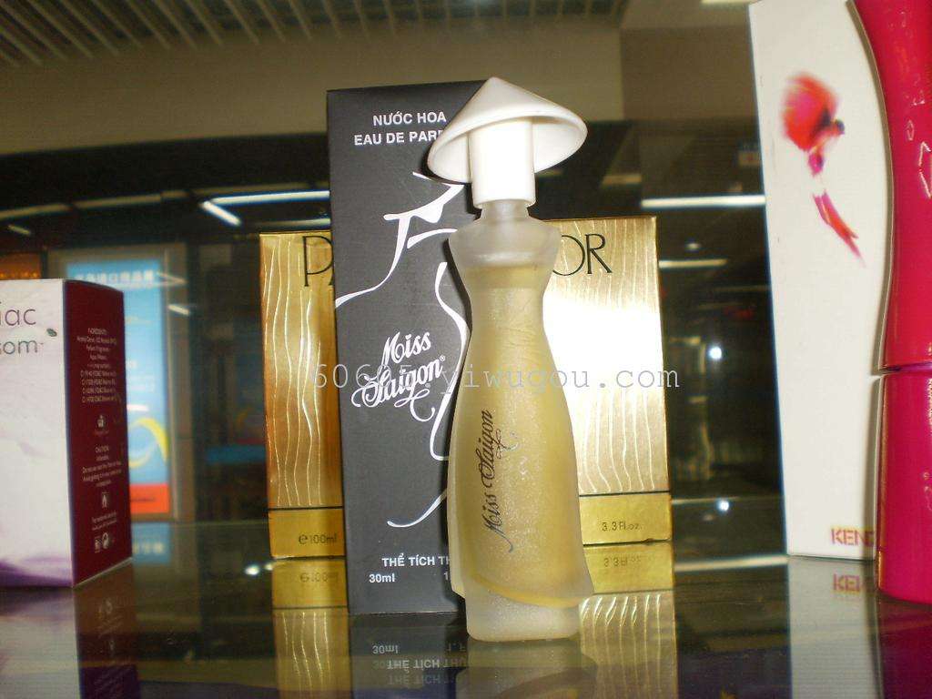 去越南旅游可以带燕窝回来吗 (去越南旅游可以买点什么)