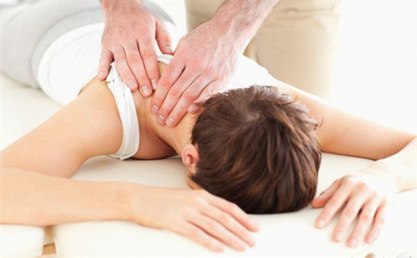 颈椎病这样治？你也被忽悠了么？