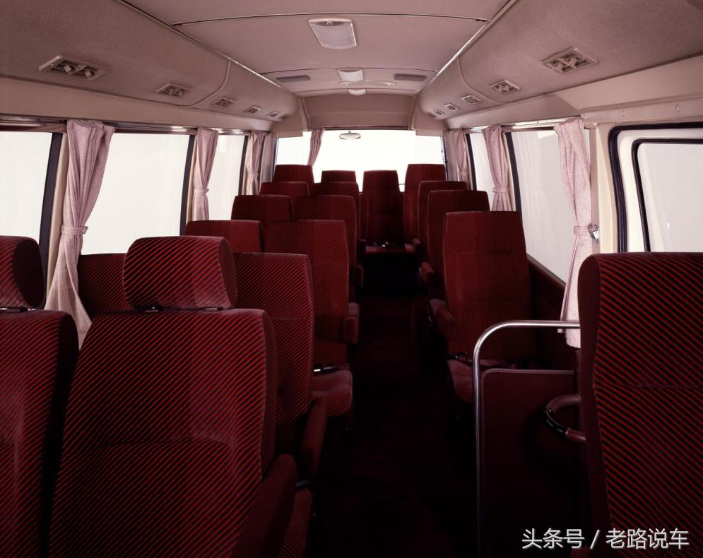 日产碧莲和丰田考斯特哪里有卖的,日产碧莲vs丰田考斯特