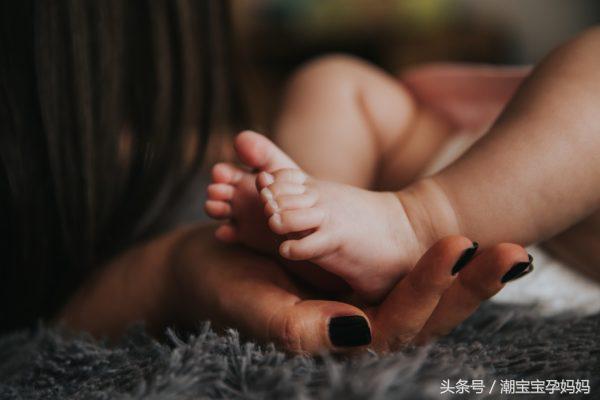 小儿弹响指是什么原因引起的,小儿弹响