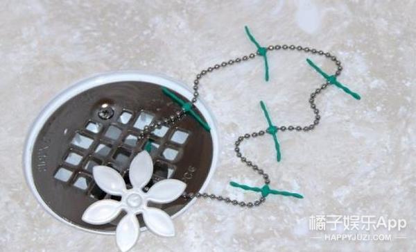 振动棒、腋下贴还送拉皮手术？奥斯卡大礼包脑洞可真大...