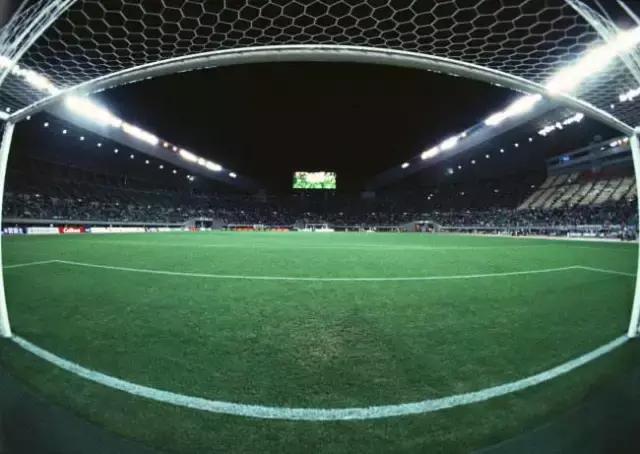 再把“雄起”吼起来！成都足球要“开挂”，球场将超300个