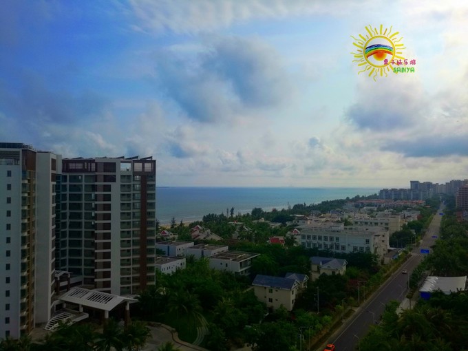 跟着大海去旅行三亚,记录旅行时光娃带老妈三亚看海