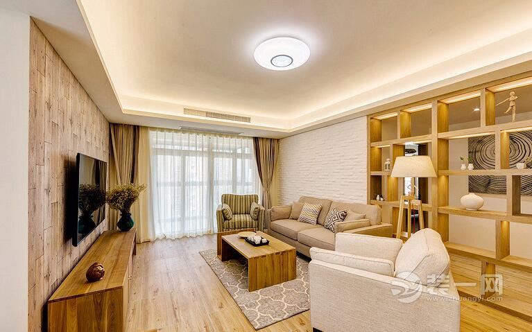 身为外地人终于在深圳买房了，保利悦都88平米小三房北欧风格装修实景，实用为主！