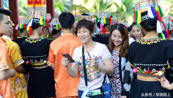 西双版纳在水一方泼水节,版纳哪里可以感受泼水