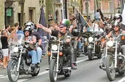 真正的飞车党,世界上真实飞车党