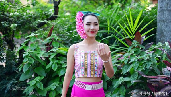 西双版纳在水一方泼水节,版纳哪里可以感受泼水