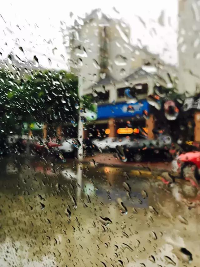 滴滴暖心服务,滴滴免费送医护