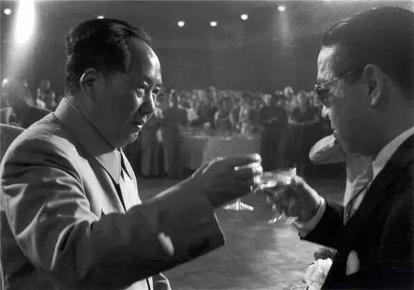 这个新西兰人用4个月走遍了中国,他镜头里的祖国你肯定没见过……