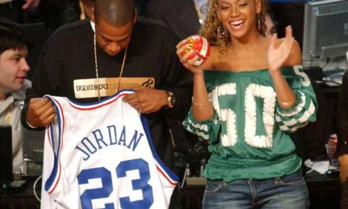 没几把刷子，就穿个23号出来秀，野球规则告诉你：饭可以乱吃，球衣不能乱穿