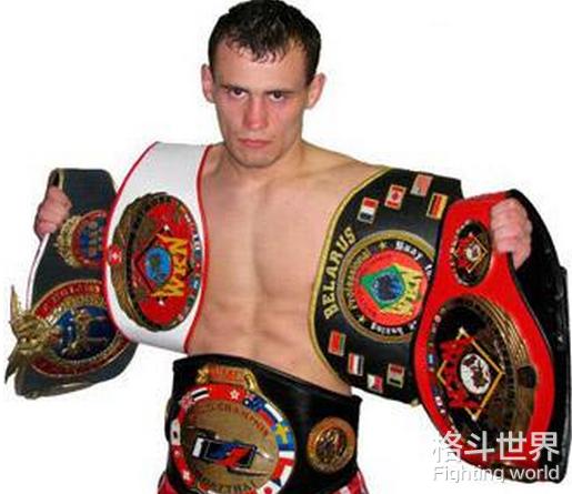 昆仑决64再燃诸神战火，美丽死神将带“KO女王”汪柯菡称霸擂台