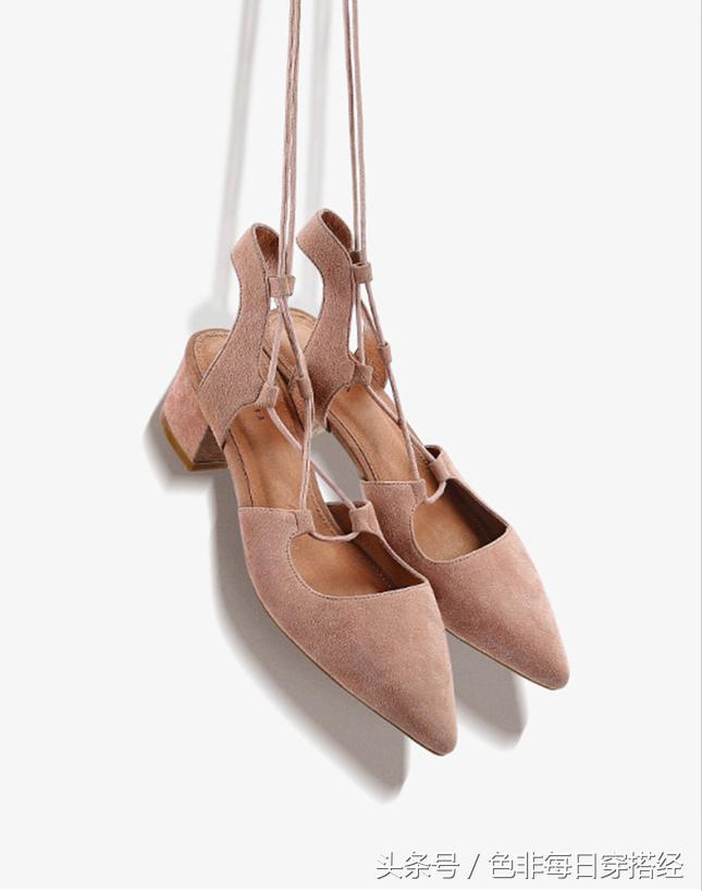 摩登凉鞋外穿复古,什么凉鞋穿得舒适百搭又好看