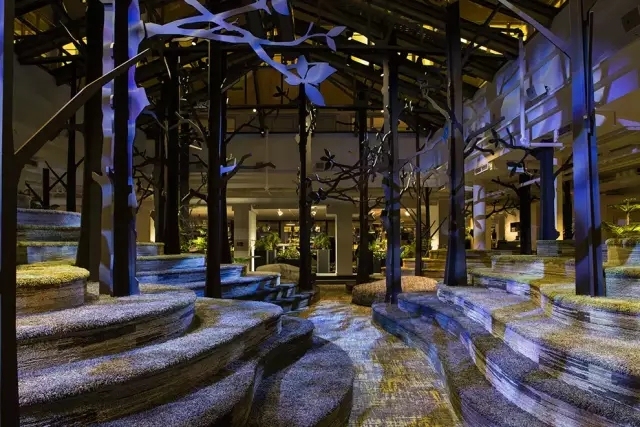 休假都不想去上班了,没有假期的工作好累想出去走走