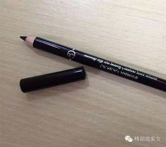 种草机|用过满满一笔筒的眼线笔是怎样一种体验？