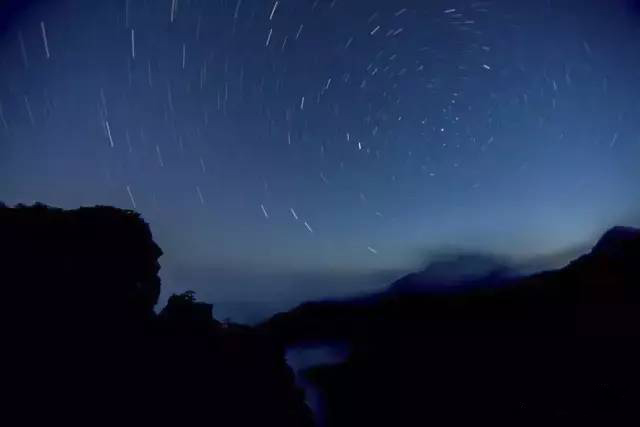 夜爬天堂寨风景区攻略,晚上天堂寨主峰
