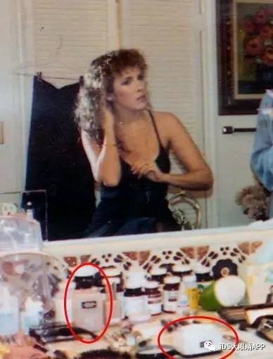 13岁起努力护肤,从紧致精华到美容仪,这个男孩把女明星都比了下去~