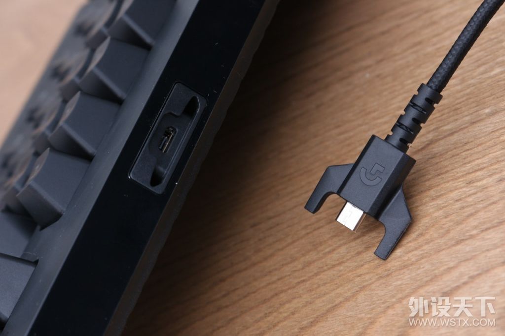 罗技键盘gpro尊贵蓝和海克斯版,罗技gpro键盘优缺点