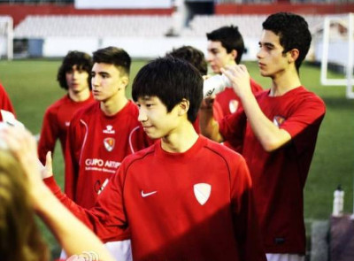 梅西来中超最新信息,18岁的梅西回阿根廷