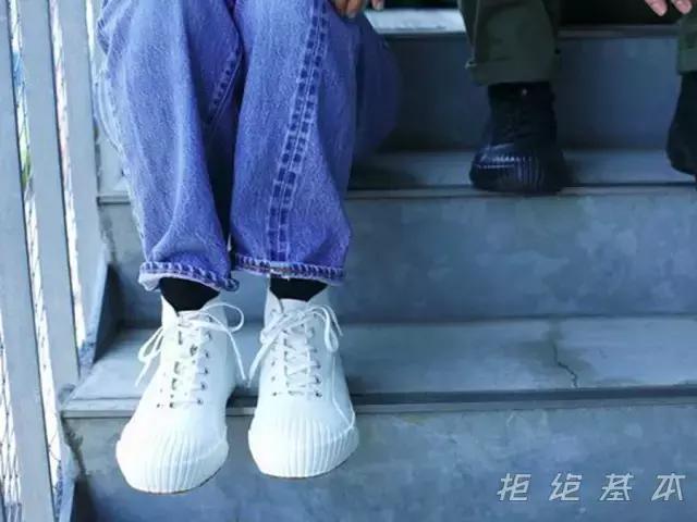 好好的一双帆布鞋，你为什么要把它做成这样？